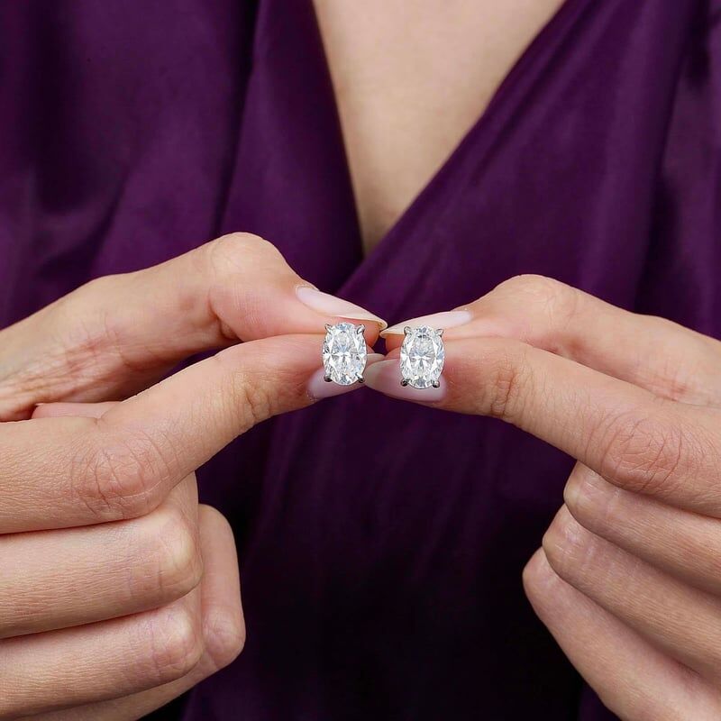 5.00 Karat Mozanit Parıltılı Güzellik Tektaş Gümüş Küpe
