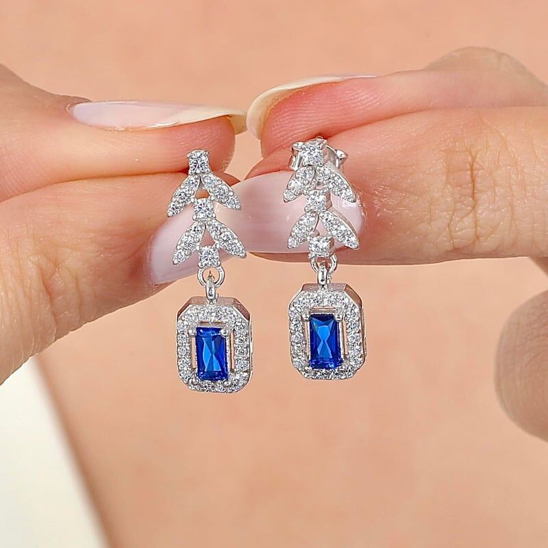 Pırlanta Montür Emerald Buketi Sentetik Safir Gümüş Küpe